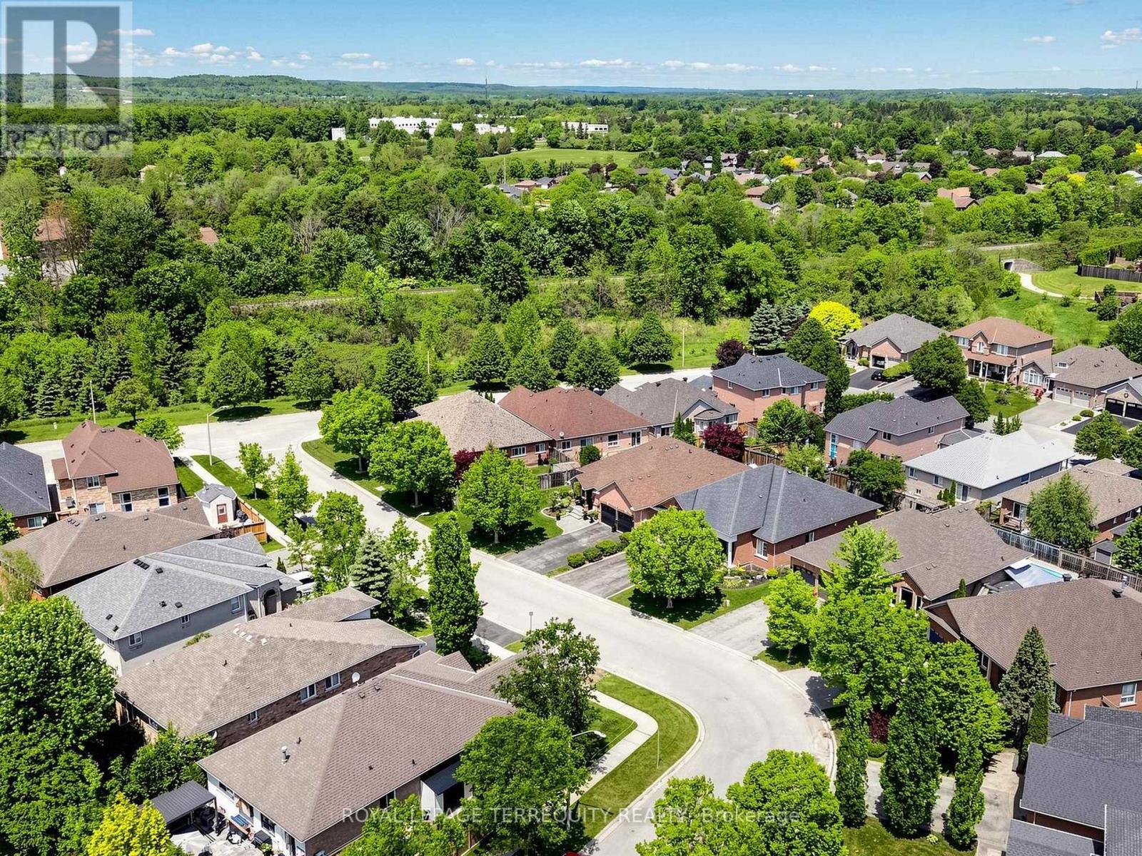 19 Johnson Crescent, Halton Hills, Ontario  L7G 6C9 - Photo 48 - W13656630