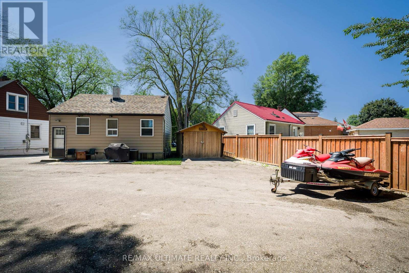 632 Trethewey Drive, Toronto, Ontario  M6M 4C3 - Photo 47 - W13668130