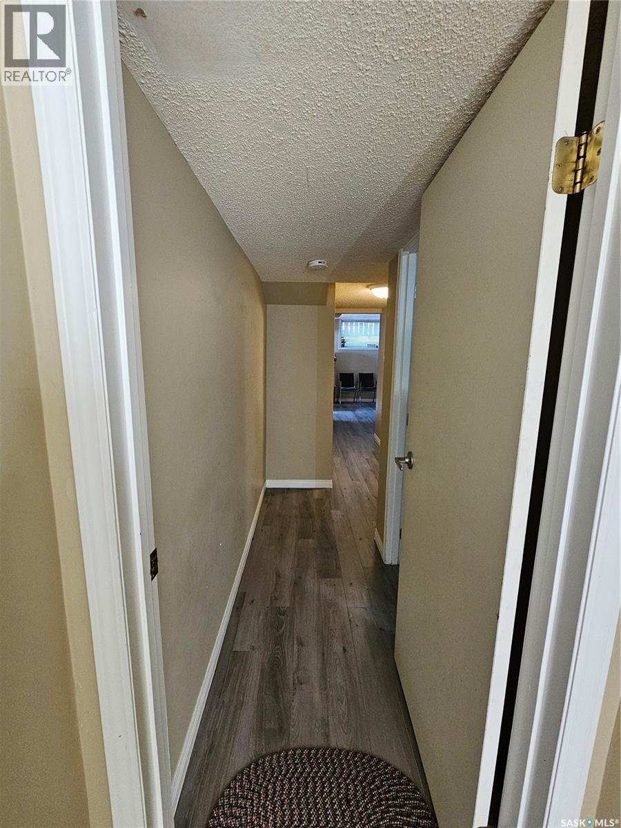 2638 Eastview, Saskatoon, Saskatchewan  S7J 3G8 - Photo 18 - SK045707