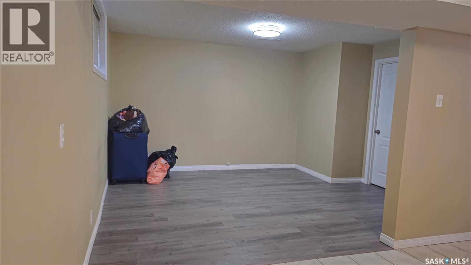 2638 Eastview, Saskatoon, Saskatchewan  S7J 3G8 - Photo 21 - SK045707