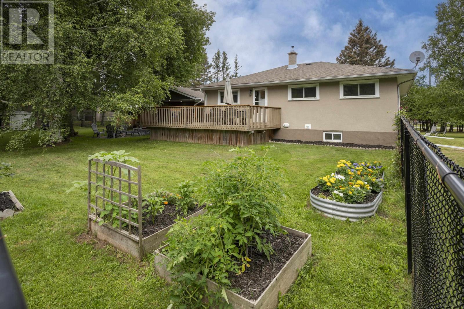 2312 Rosslyn Undefined, Thunder Bay, Ontario  P7K 1G7 - Photo 10 - TB2602337
