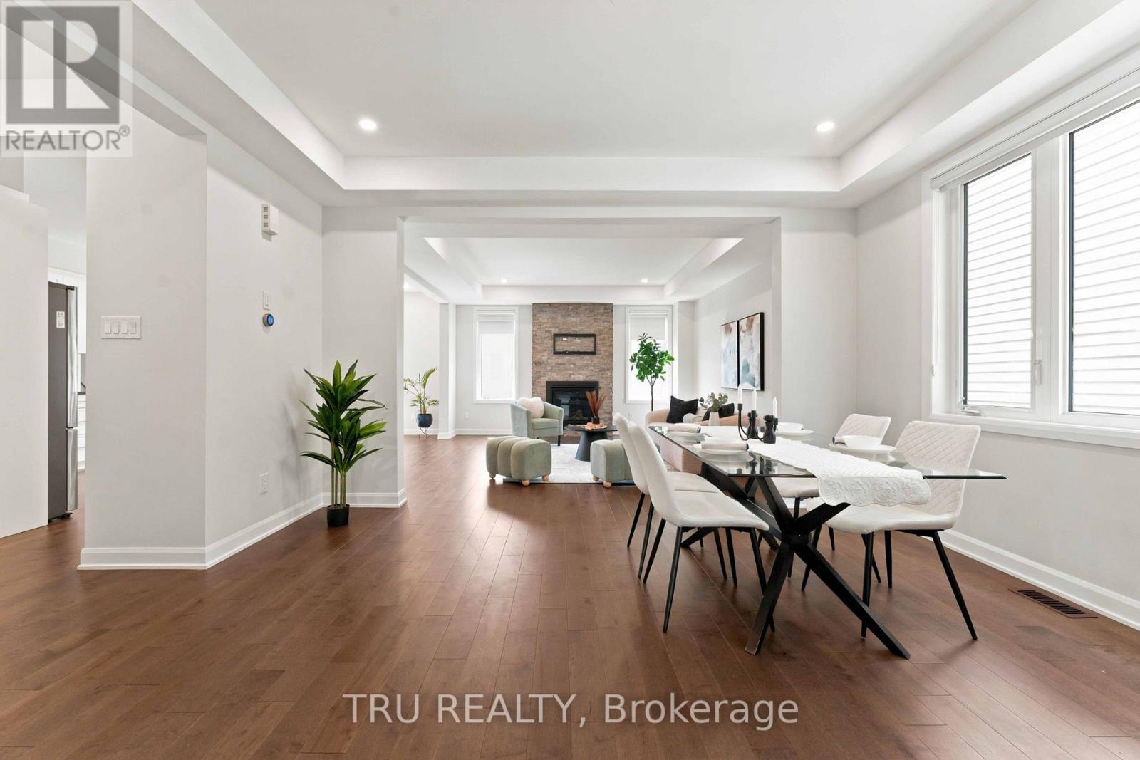 603 Winterset Road, Ottawa, Ontario  K2T 0R2 - Photo 4 - X13679360