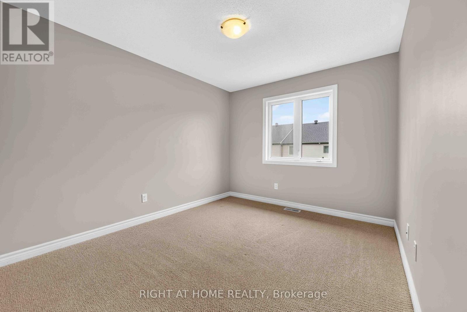 628 Moorpark Avenue, Ottawa, Ontario  K2M 0B6 - Photo 12 - X13679390
