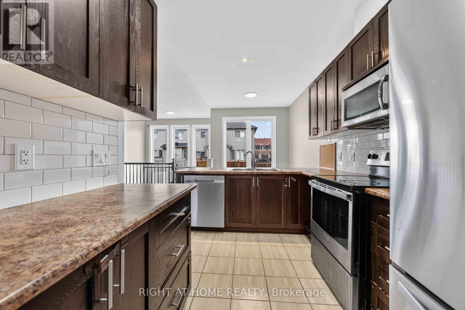 628 Moorpark Avenue, Ottawa, Ontario  K2M 0B6 - Photo 26 - X13679390