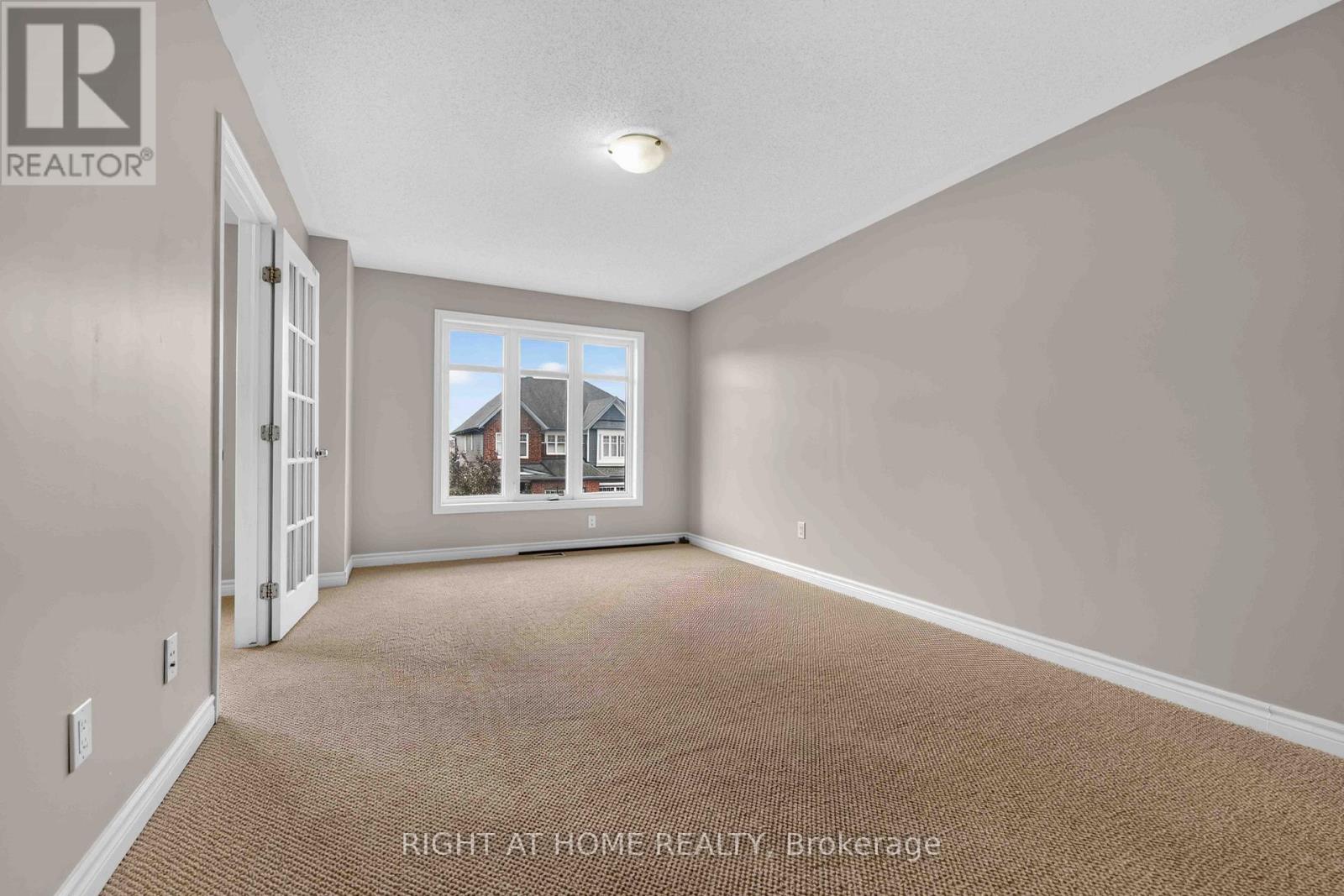 628 Moorpark Avenue, Ottawa, Ontario  K2M 0B6 - Photo 6 - X13679390