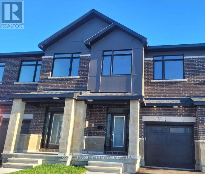 32 OVERBERG WAY, Ottawa, Ontario