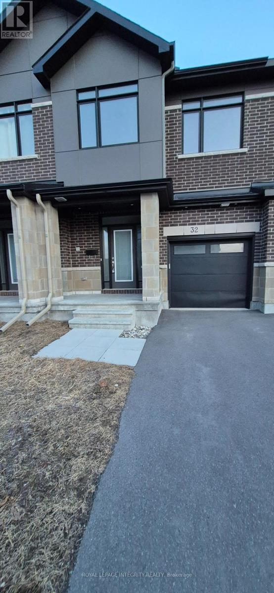 32 Overberg Way, Ottawa, Ontario  K2S 2S9 - Photo 2 - X13679412