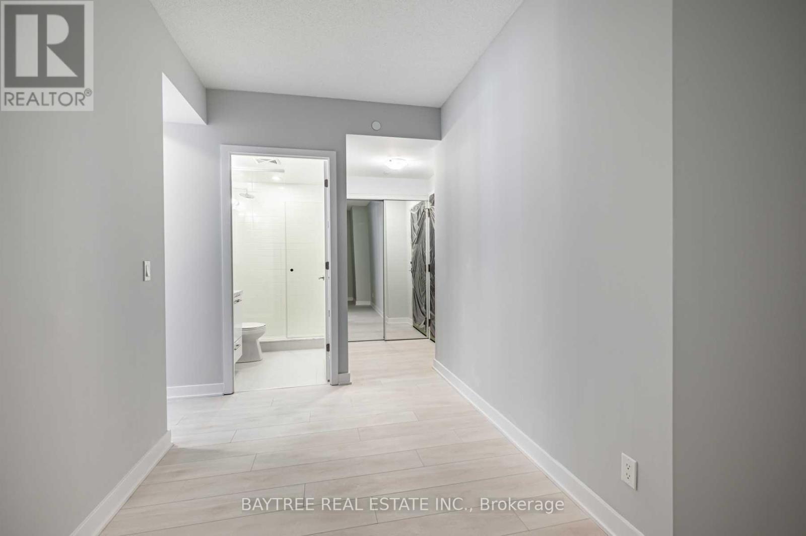 310 - 2221 Yonge Street, Toronto, Ontario  M4S 2B4 - Photo 7 - C13679344