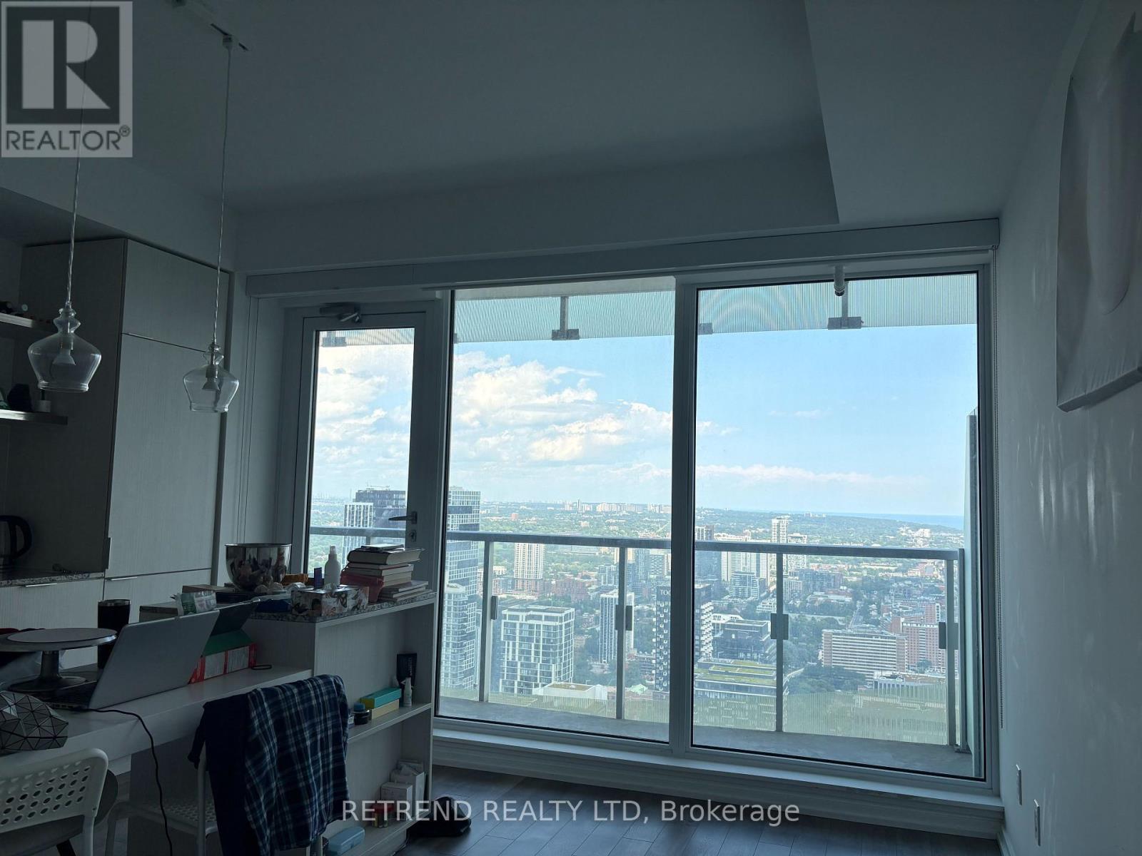 4704 - 197 Yonge Street, Toronto, Ontario  M5B 0C1 - Photo 13 - C13679382