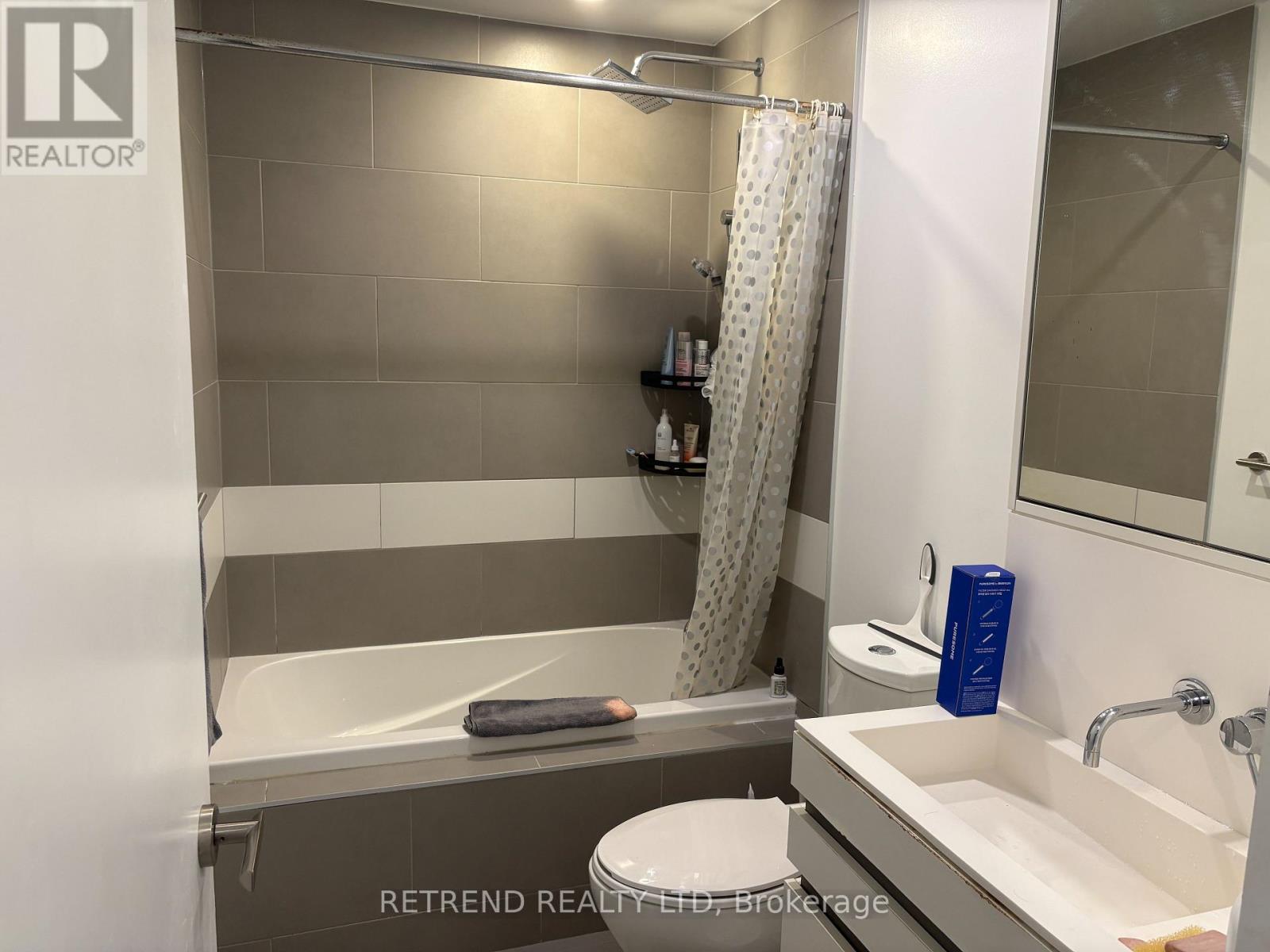 4704 - 197 Yonge Street, Toronto, Ontario  M5B 0C1 - Photo 32 - C13679382