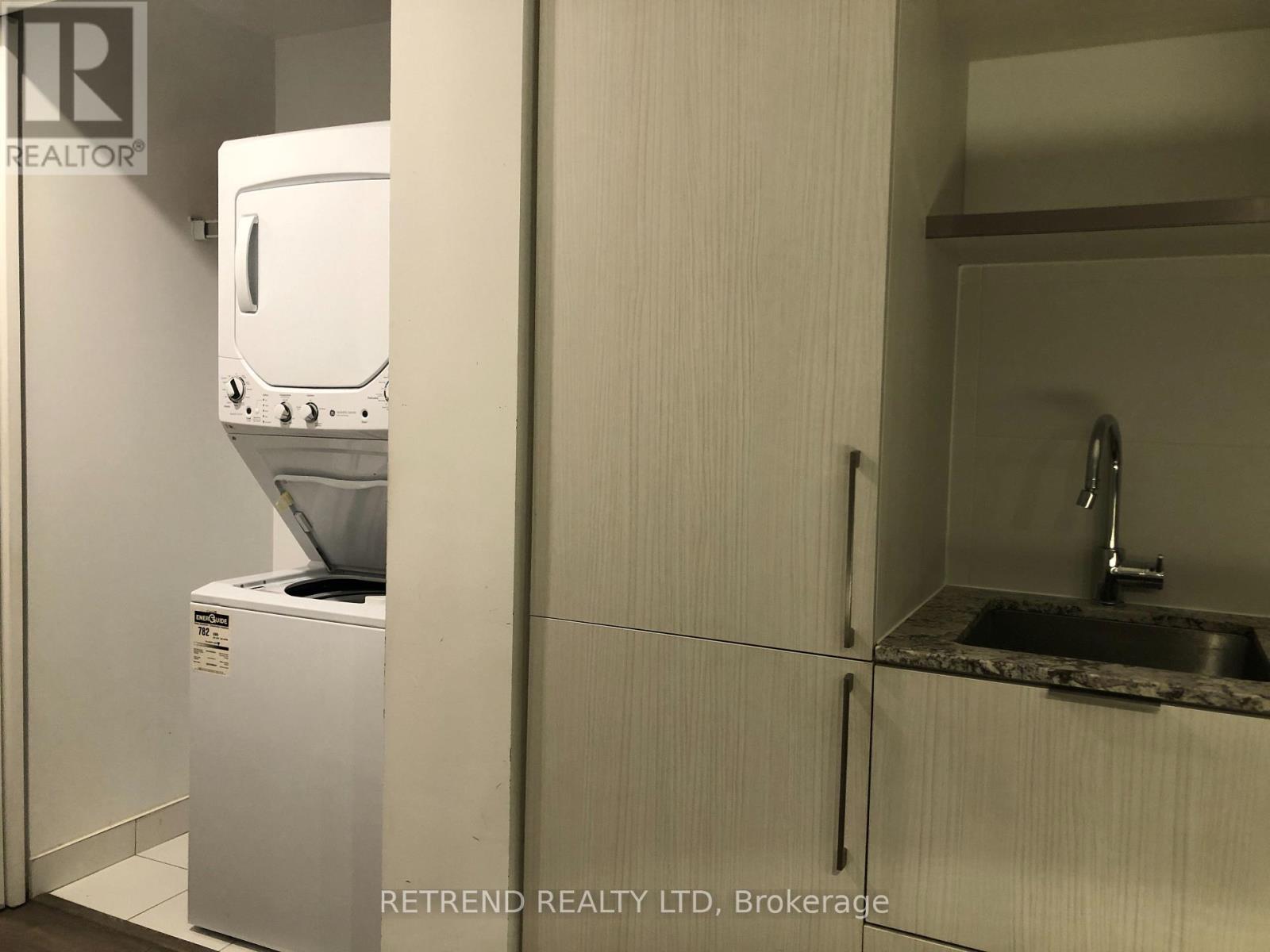 4704 - 197 Yonge Street, Toronto, Ontario  M5B 0C1 - Photo 35 - C13679382