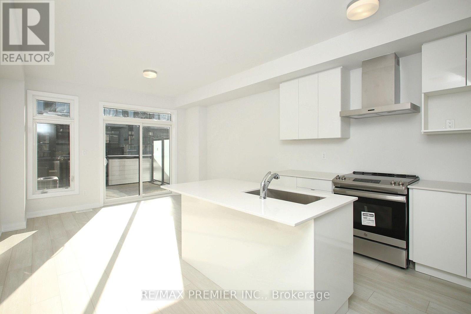 128 Brockley Drive, Toronto, Ontario  M1P 0G3 - Photo 10 - E13679346