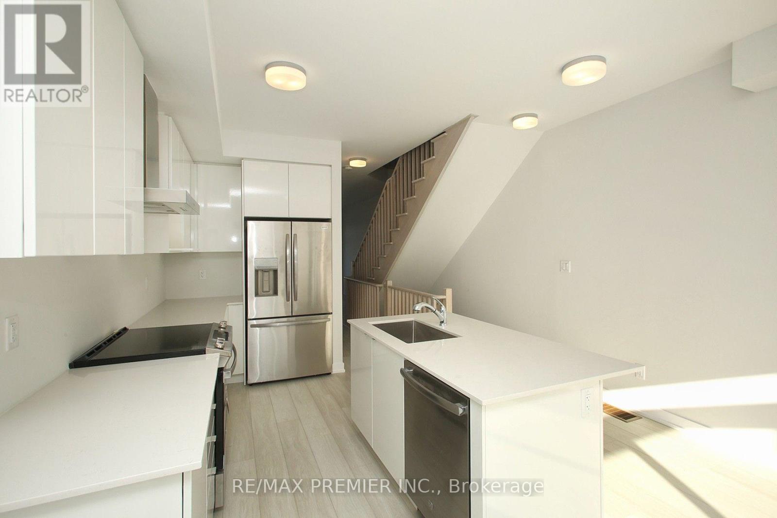 128 Brockley Drive, Toronto, Ontario  M1P 0G3 - Photo 12 - E13679346