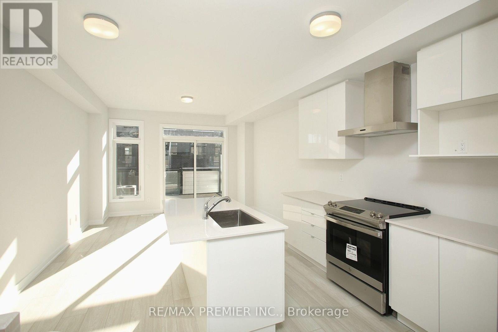 128 Brockley Drive, Toronto, Ontario  M1P 0G3 - Photo 9 - E13679346