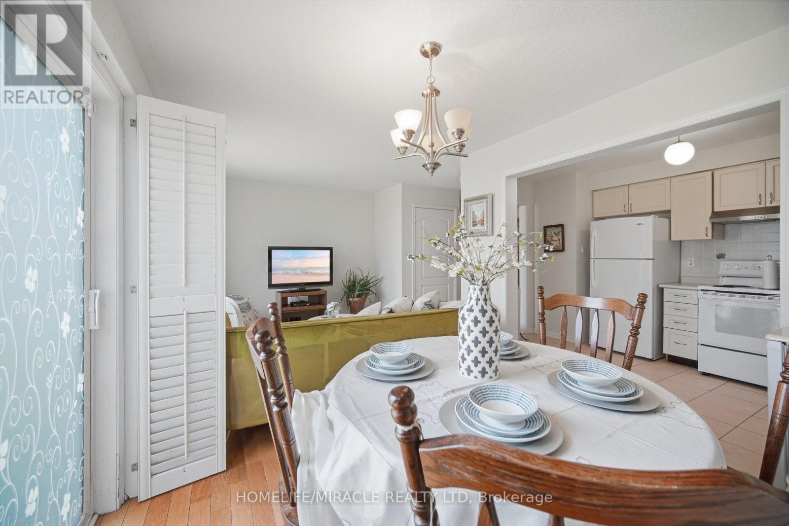 6 Barkdale Way, Whitby, Ontario L1N 0E9 - Photo 12 - E13679374