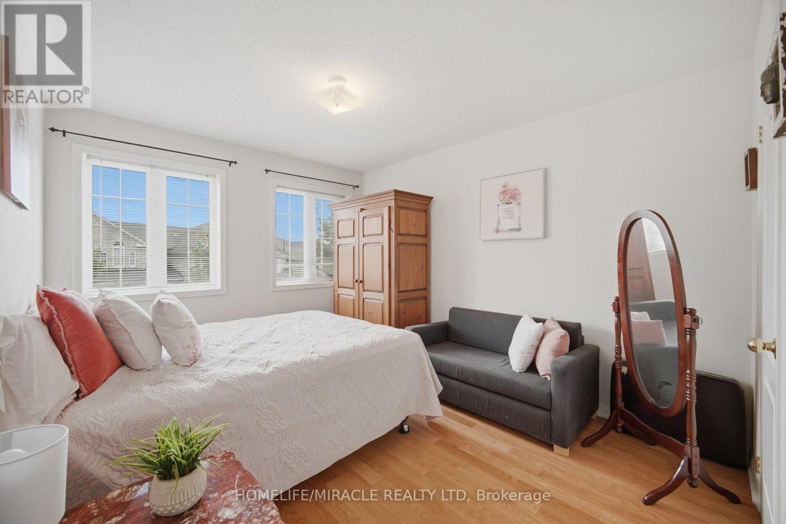 6 Barkdale Way, Whitby, Ontario L1N 0E9 - Photo 18 - E13679374