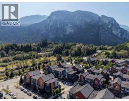 1374 MARINASIDE PLACE, Squamish, British Columbia