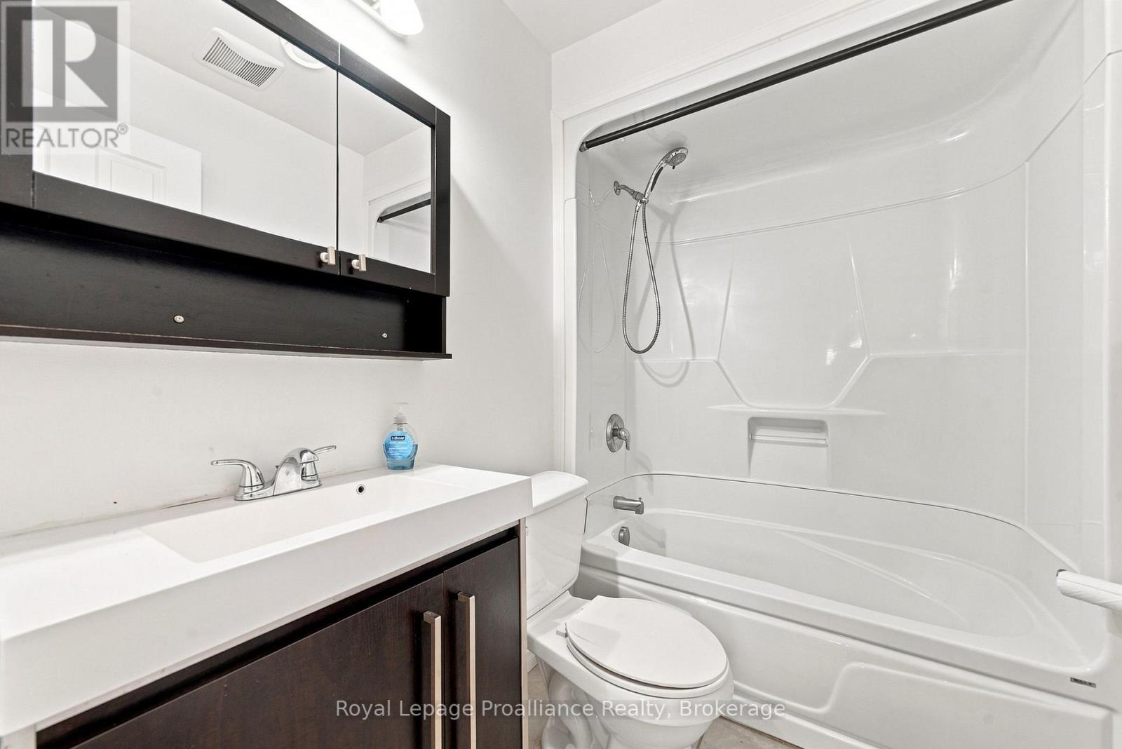 72 Liddle Lane, Belleville, Ontario  K8N 5X1 - Photo 32 - X13677396