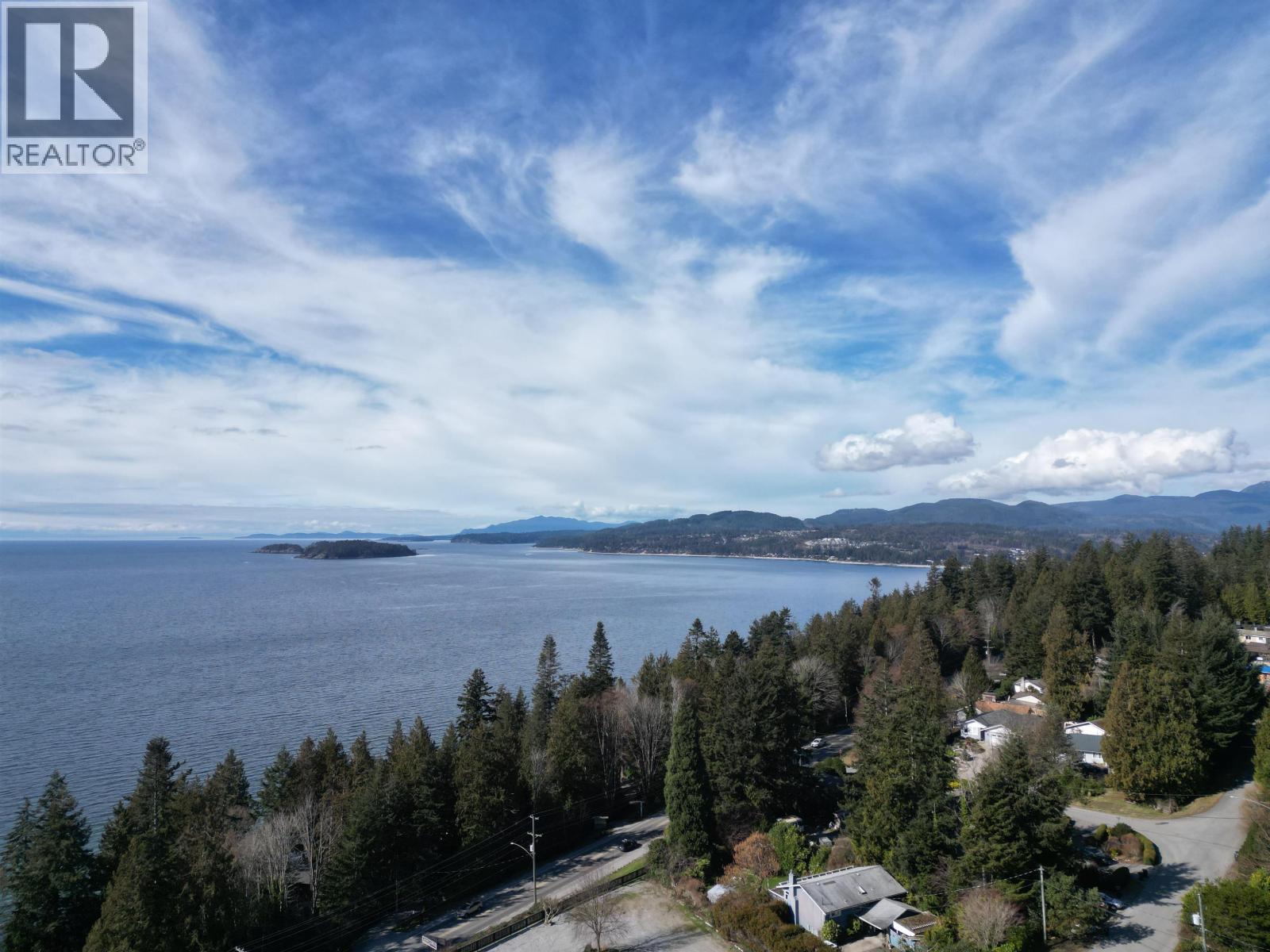4934 Geer Road, Sechelt, British Columbia  V0N 3A2 - Photo 3 - R3156098