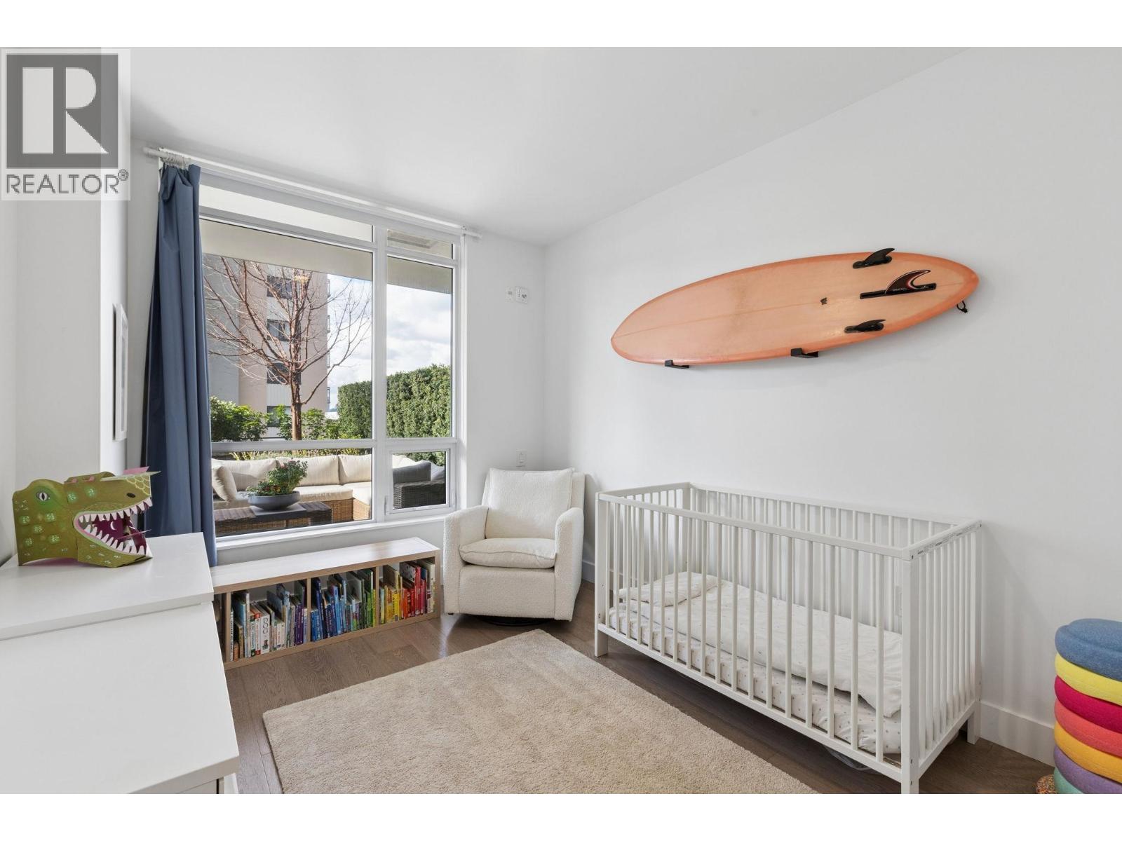 208 177 3rd Street, North Vancouver, British Columbia  V7M 0G5 - Photo 9 - R3156100