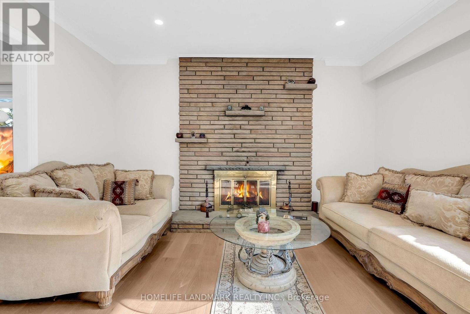 11821 Woodbine Avenue, Whitchurch-Stouffville, Ontario  L0H 1G0 - Photo 5 - N13679406