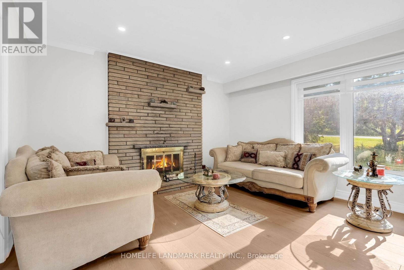 11821 Woodbine Avenue, Whitchurch-Stouffville, Ontario  L0H 1G0 - Photo 6 - N13679406