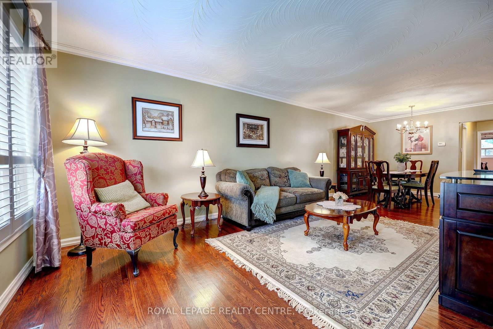 3388 Fellmore Drive, Mississauga, Ontario  L5C 2E2 - Photo 9 - W13679338