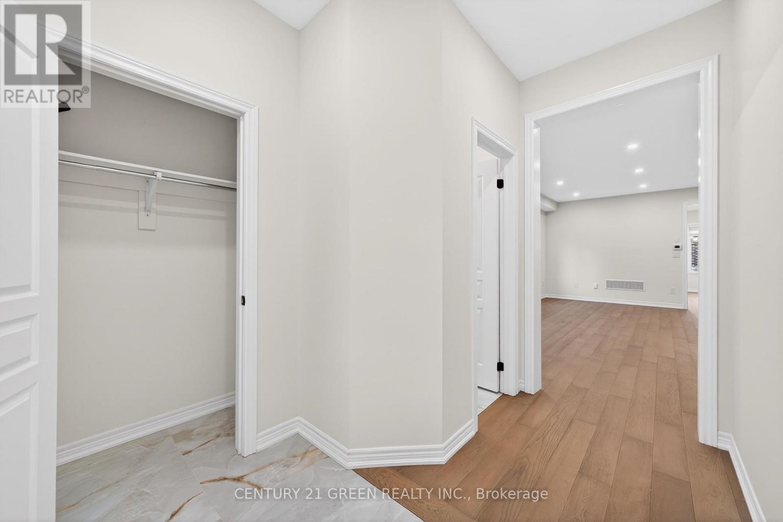 496 George Ryan Avenue, Oakville, Ontario  L6H 0S5 - Photo 10 - W13679356