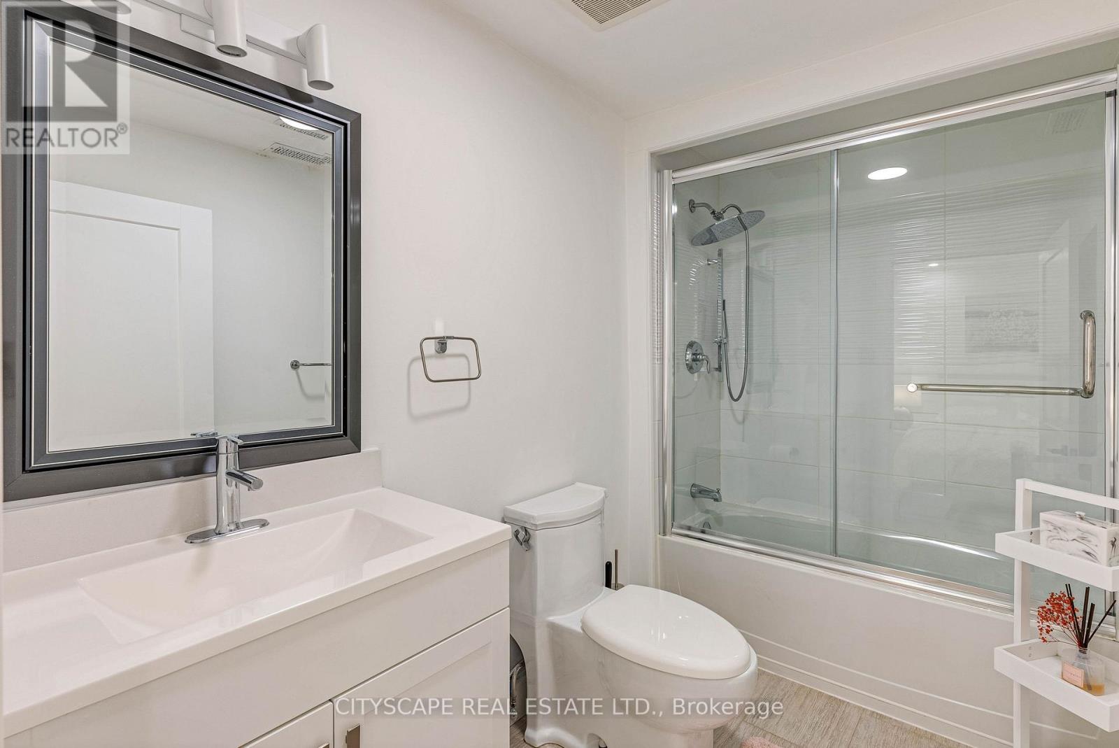 4582 Badminton Drive, Mississauga, Ontario  L5M 3H6 - Photo 41 - W13679362