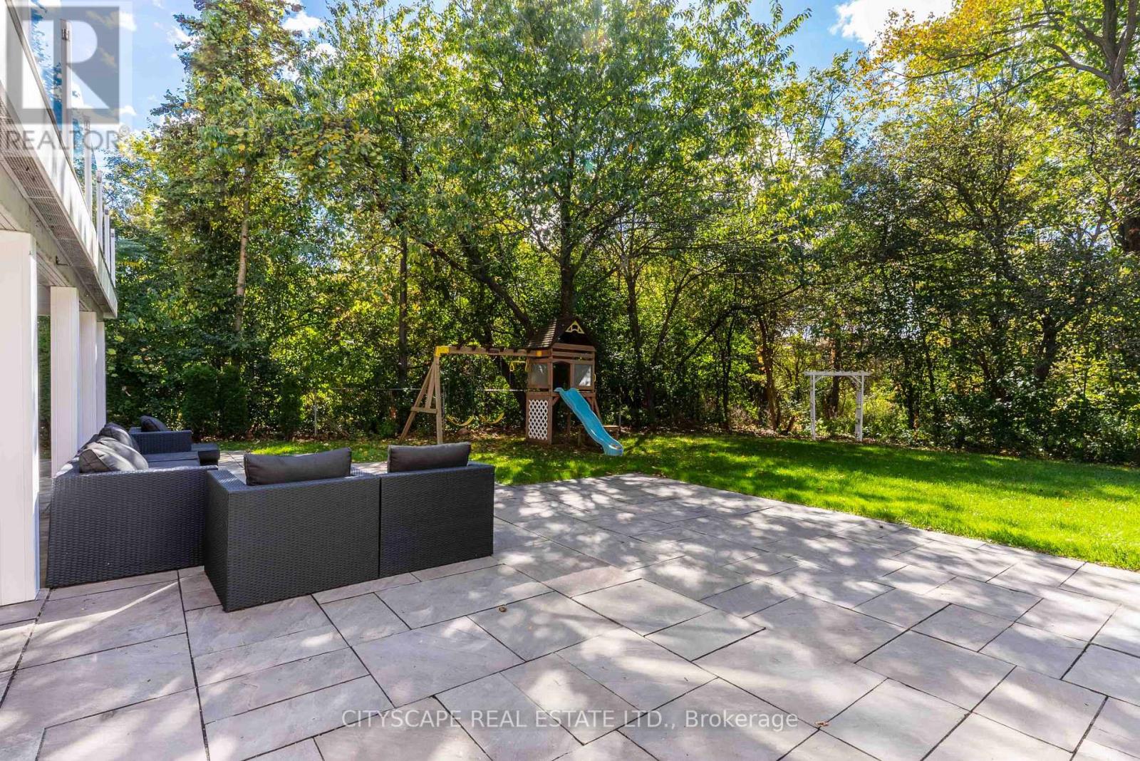 4582 Badminton Drive, Mississauga, Ontario  L5M 3H6 - Photo 7 - W13679362
