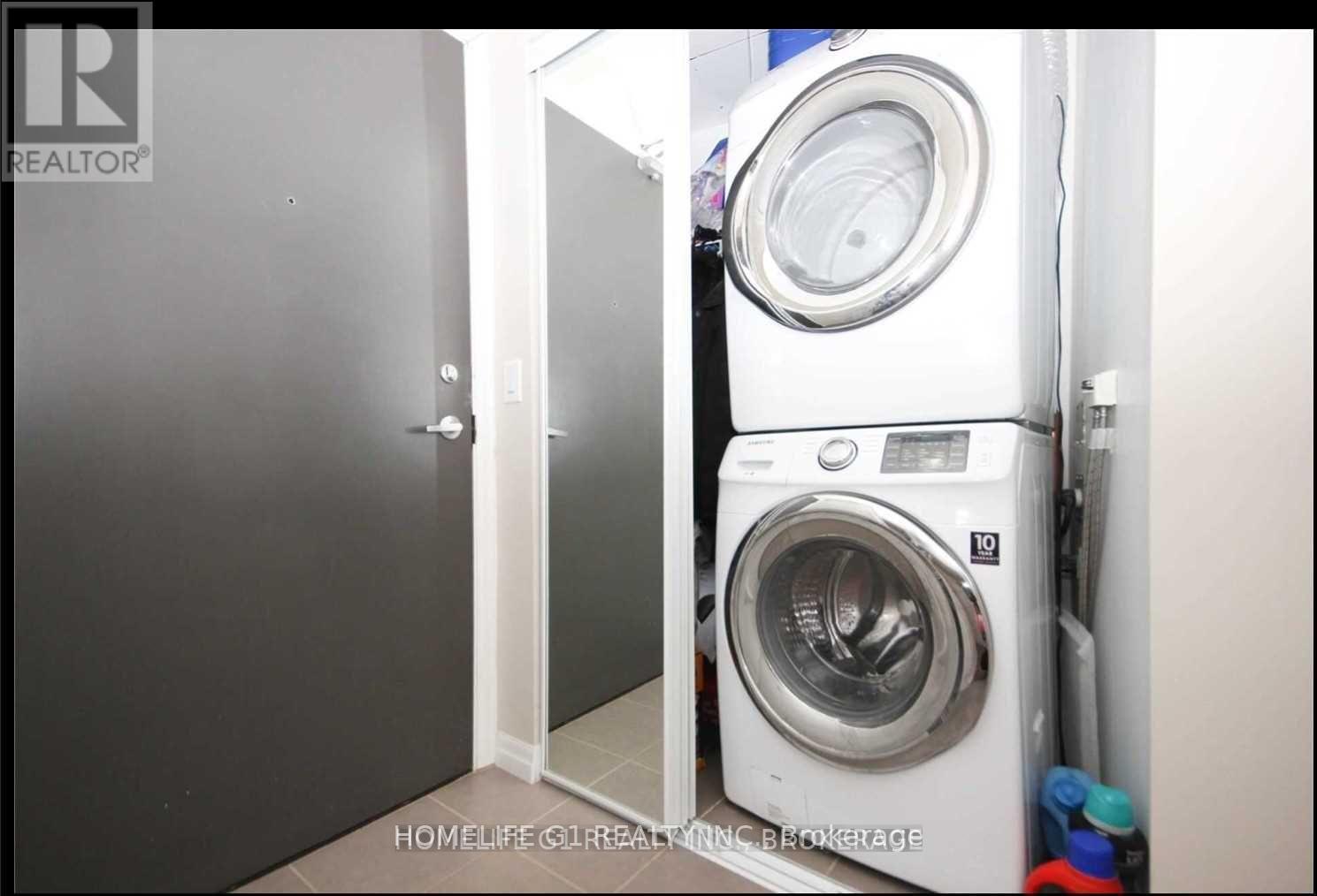 223 Webb Drive, Mississauga, Ontario  L5B 0E8 - Photo 10 - W13679384