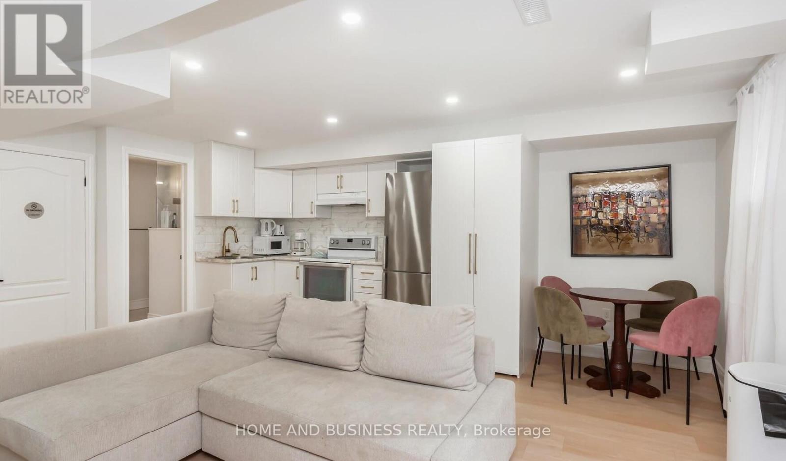 Bsmnt - 377 Etheridge Avenue, Milton, Ontario  L9E 0B2 - Photo 4 - W13679394