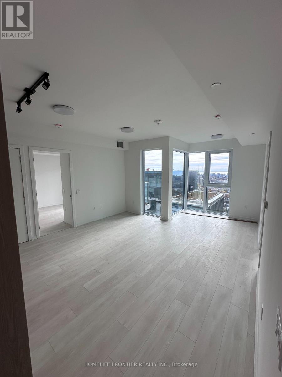 2701 - 1285 Dupont Street, Toronto, Ontario  M6H 2A6 - Photo 3 - W13679400