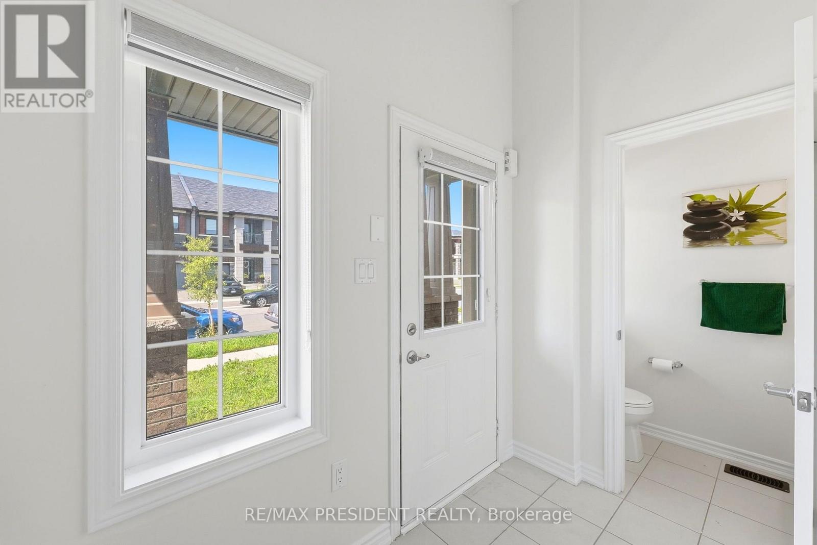 10 Poole Street, Brantford, Ontario  N3V 0B1 - Photo 2 - X13679388