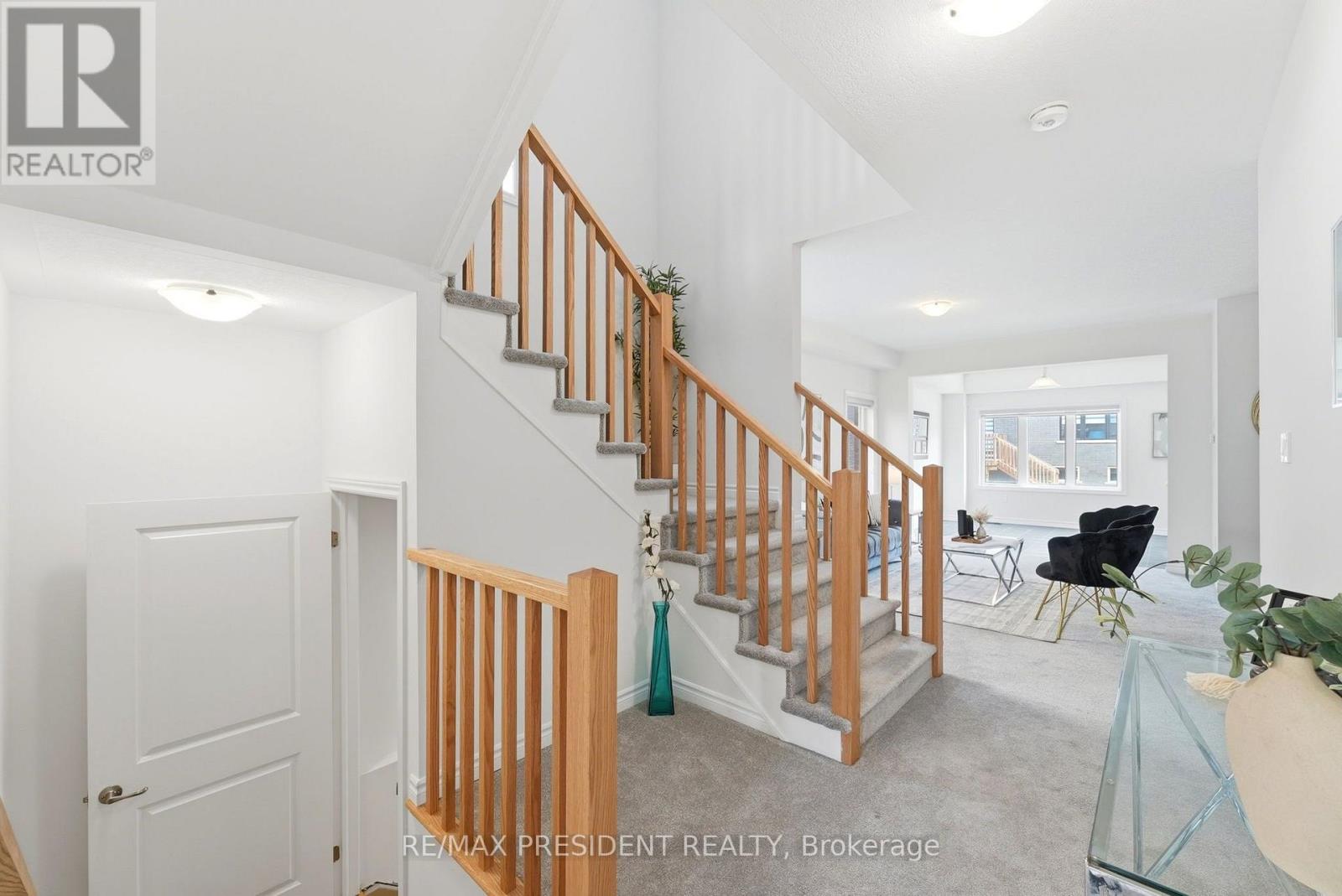 10 Poole Street, Brantford, Ontario  N3V 0B1 - Photo 3 - X13679388
