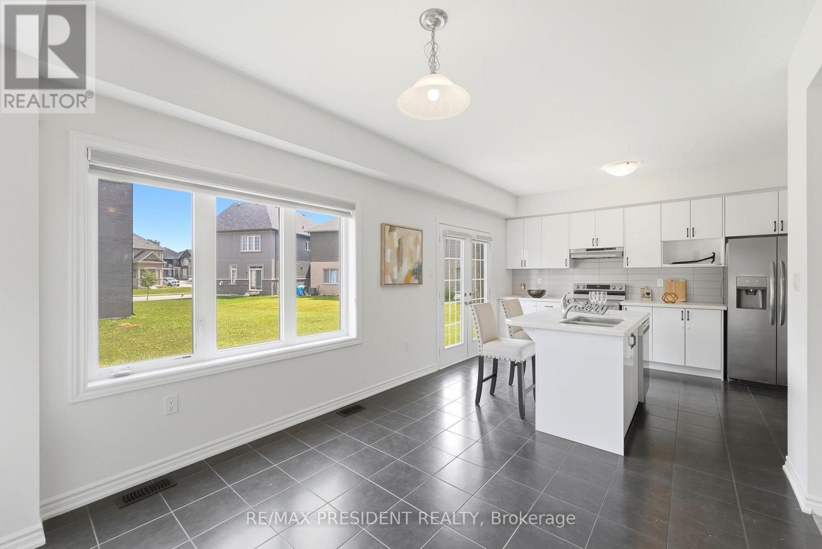 10 Poole Street, Brantford, Ontario  N3V 0B1 - Photo 8 - X13679388