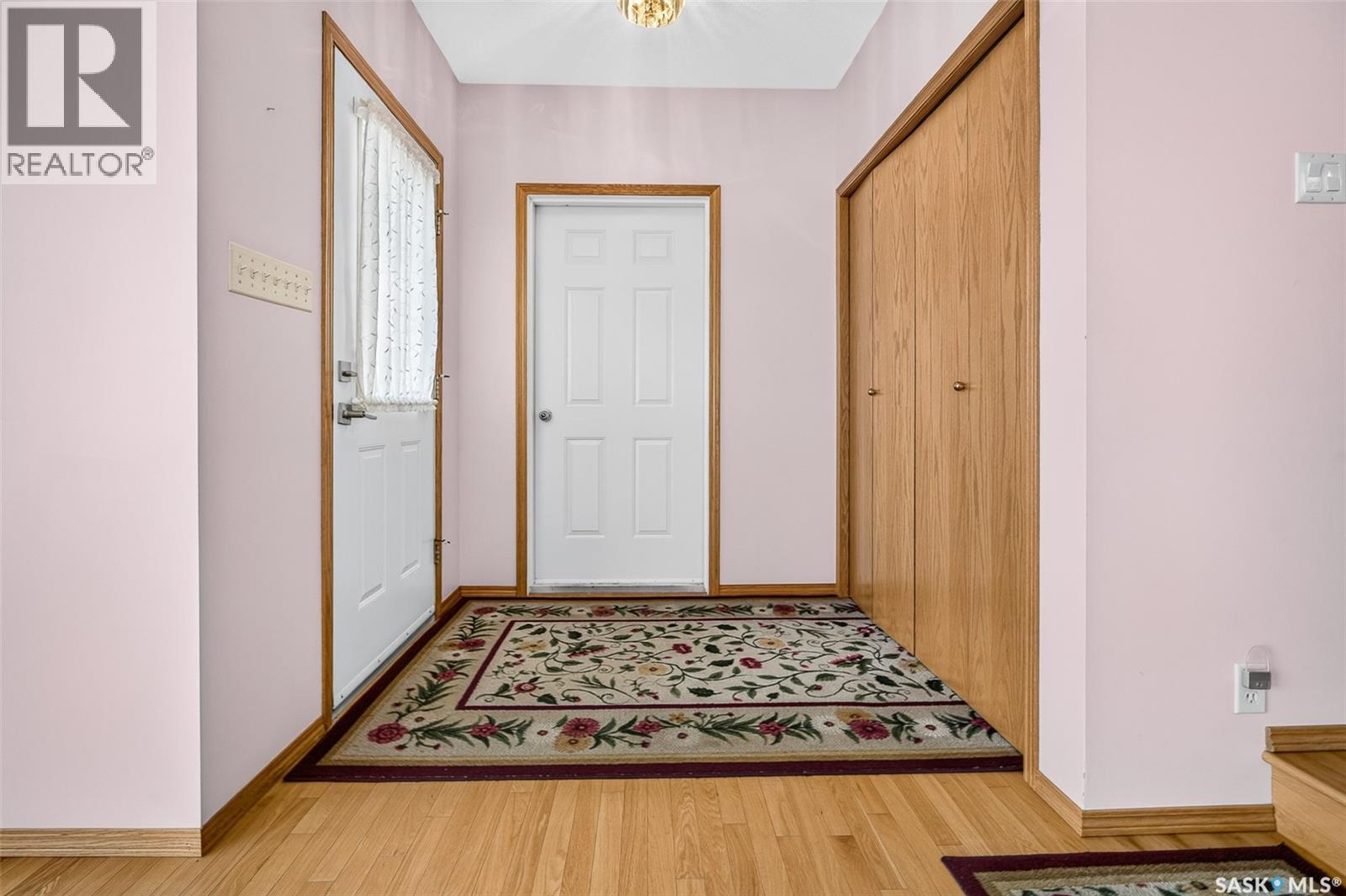138 Athabasca Street W, Moose Jaw, Saskatchewan  S6H 2B7 - Photo 3 - SK043413