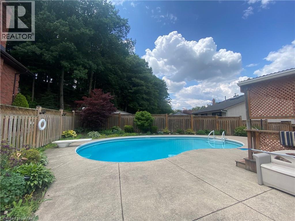 4 Sunhaven Court, Stoney Creek, Ontario  L8G 4G7 - Photo 21 - 40855368