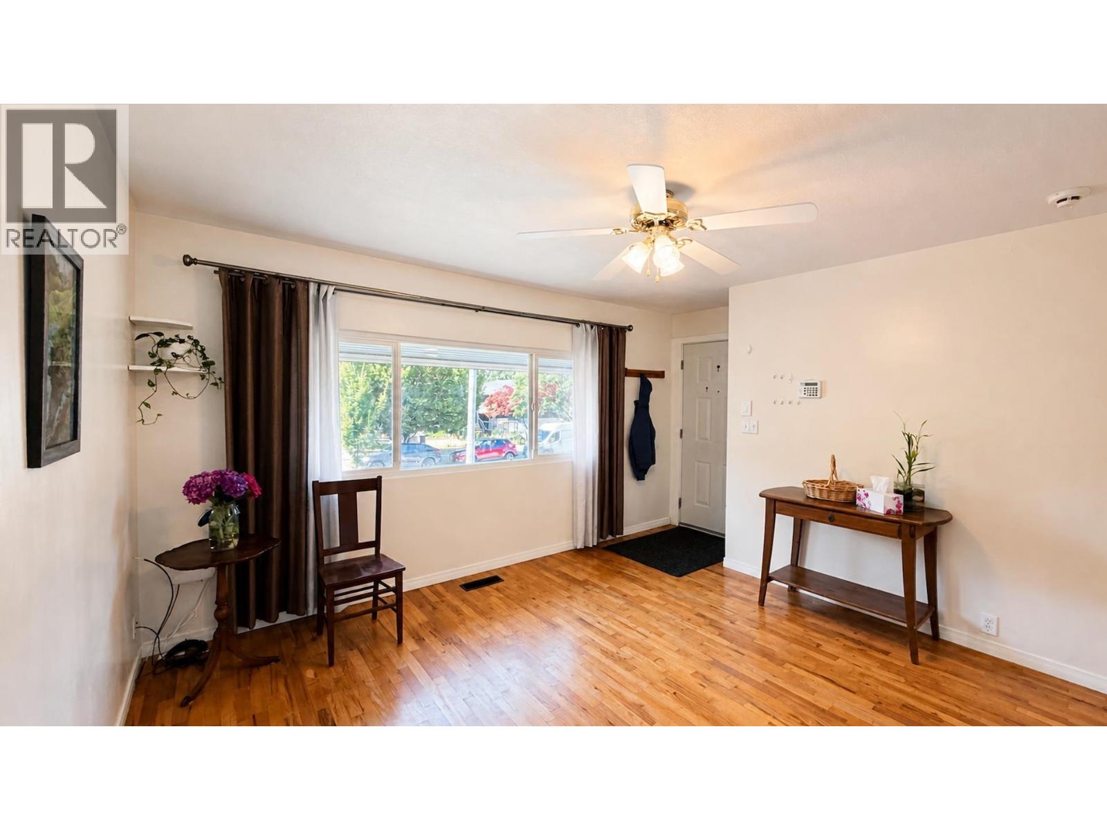 4458 Skeena Street, Vancouver, British Columbia  V5R 2L9 - Photo 9 - R3154907