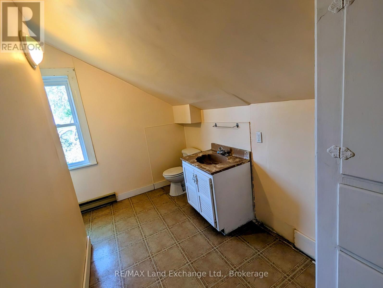 2866 Hwy 9 Highway, Brockton, Ontario  N0G 2V0 - Photo 28 - X13501162