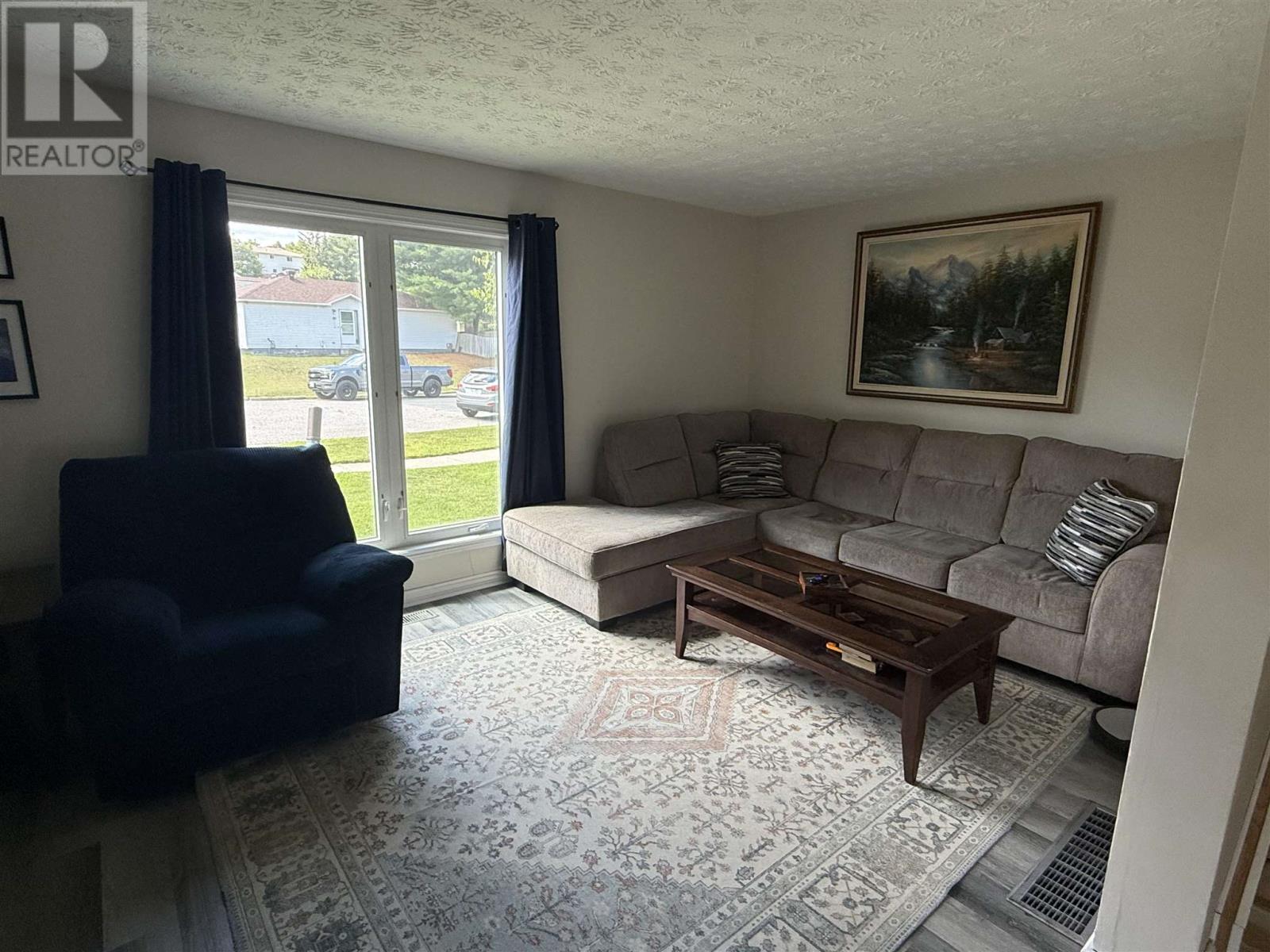 52 Lachance Pl, Elliot Lake, Ontario  P5A 3B8 - Photo 12 - SM262195