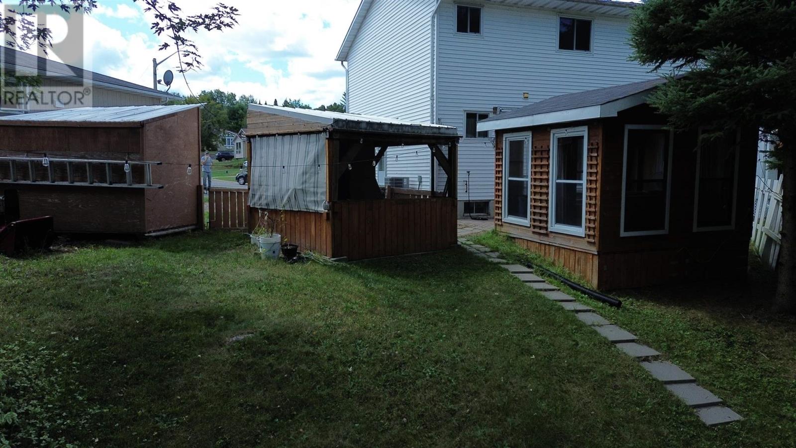 52 Lachance Pl, Elliot Lake, Ontario  P5A 3B8 - Photo 34 - SM262195