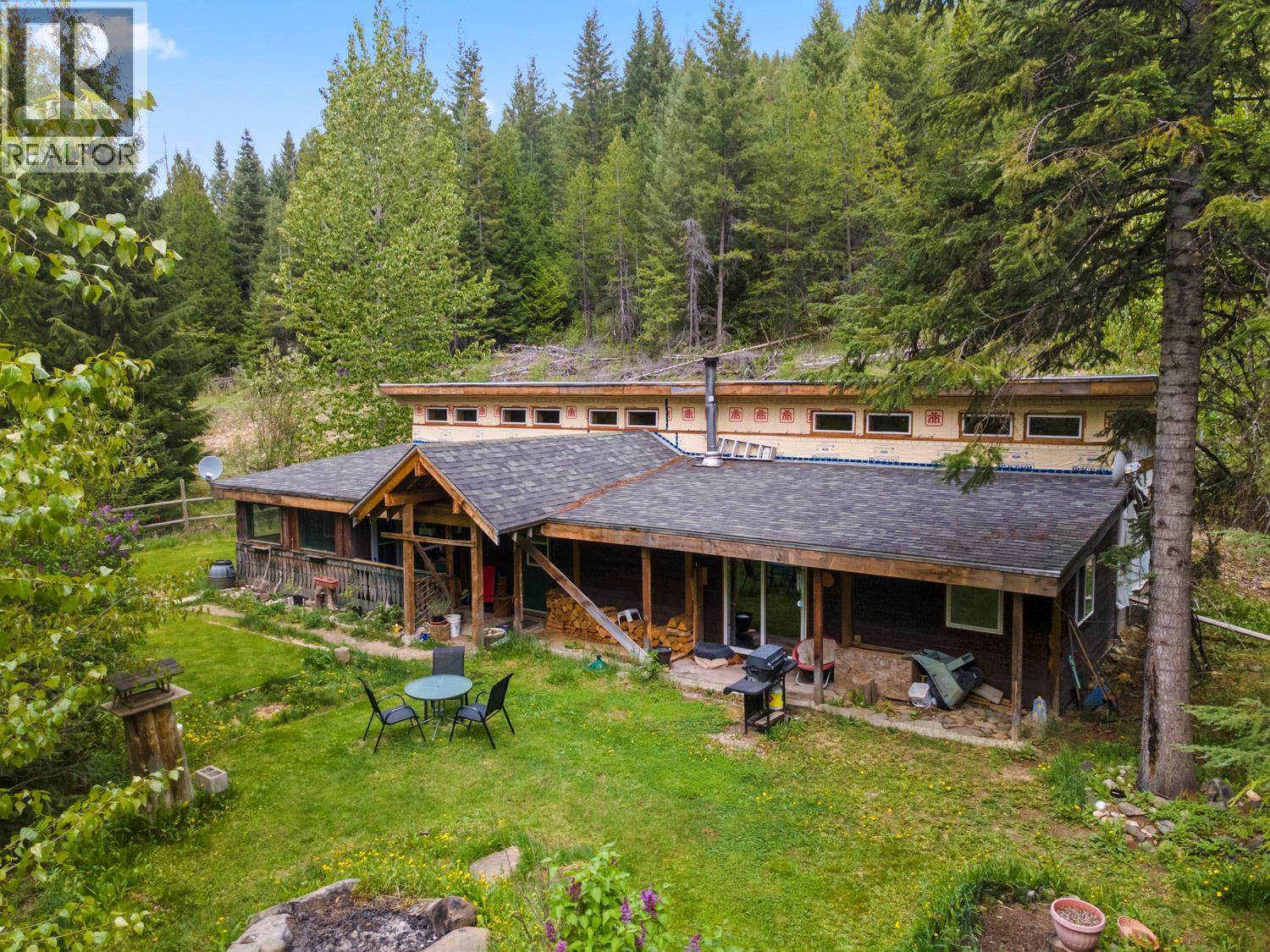7046 Highway 3