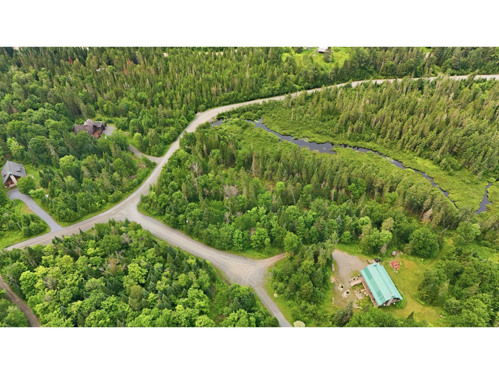 Ch. des Lilas Lac-Supérieur Quebec Canada J0T1P0 5