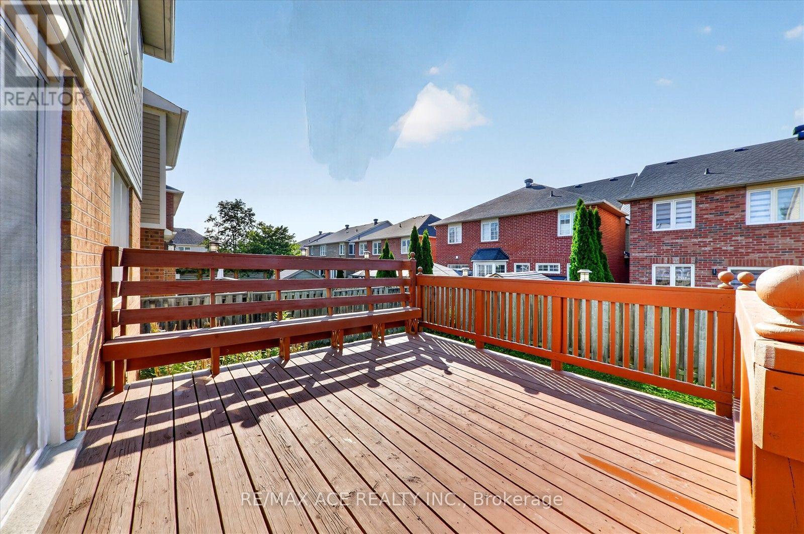 23 Harry Sanders Avenue, Whitchurch-Stouffville, Ontario  L4A 0J7 - Photo 40 - N13677408
