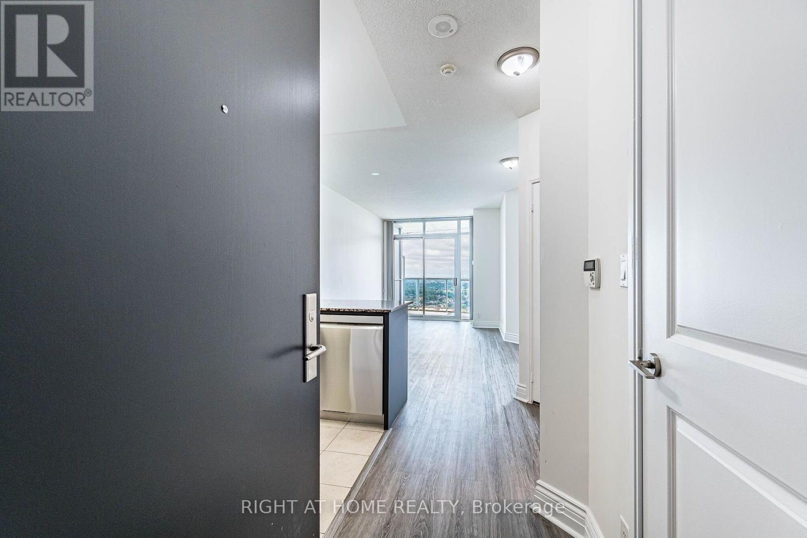 2302 - 80 Absolute Avenue, Mississauga, Ontario  L4Z 0A5 - Photo 10 - W13542660