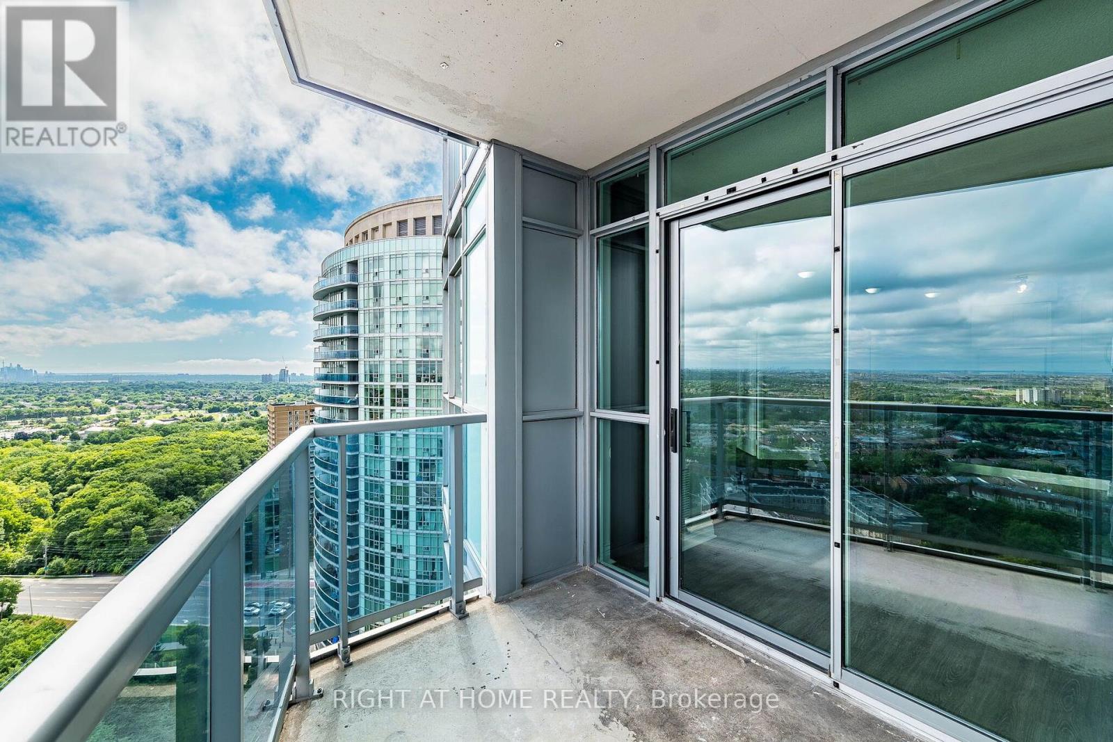 2302 - 80 Absolute Avenue, Mississauga, Ontario  L4Z 0A5 - Photo 16 - W13679414