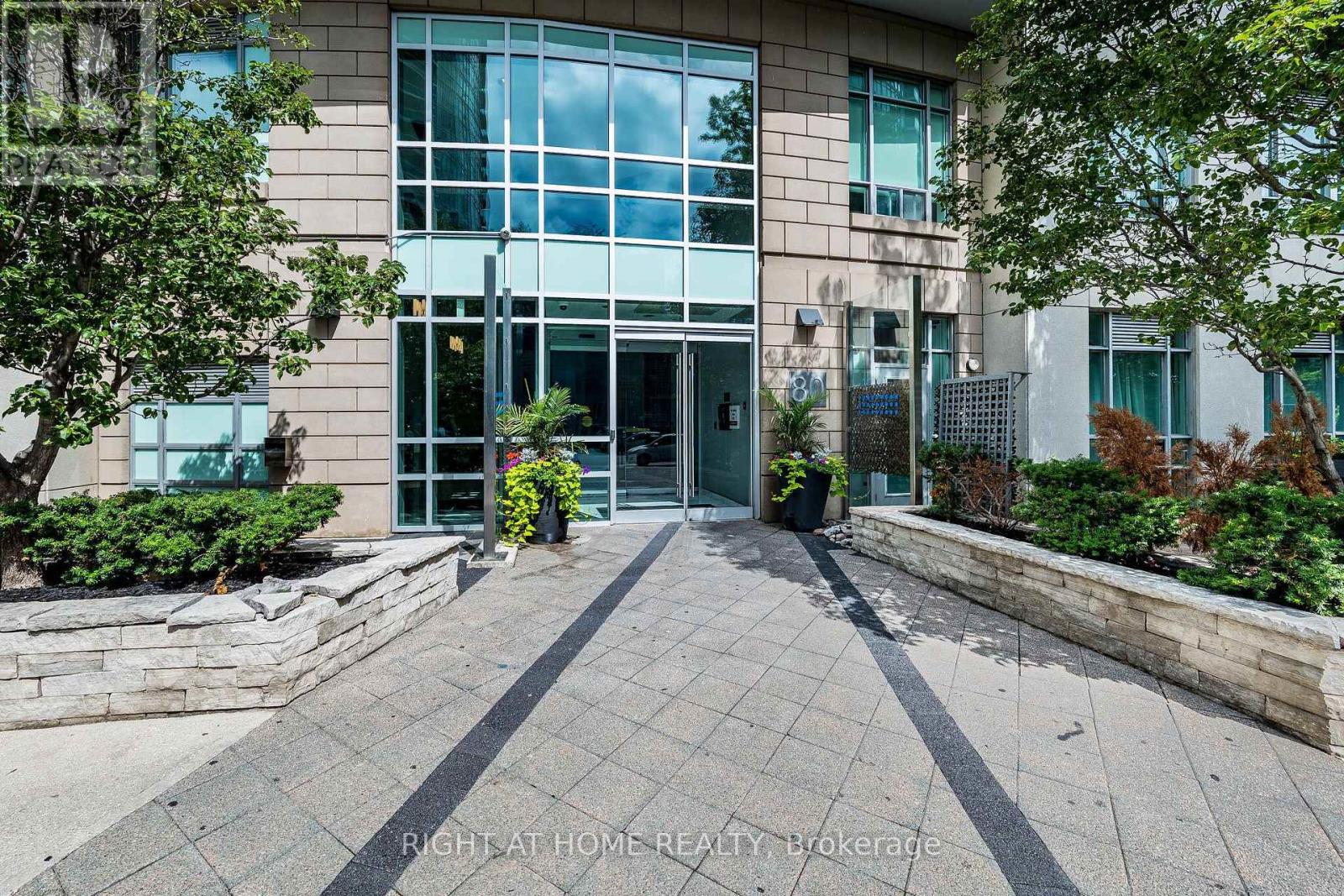 2302 - 80 Absolute Avenue, Mississauga, Ontario  L4Z 0A5 - Photo 5 - W13679414
