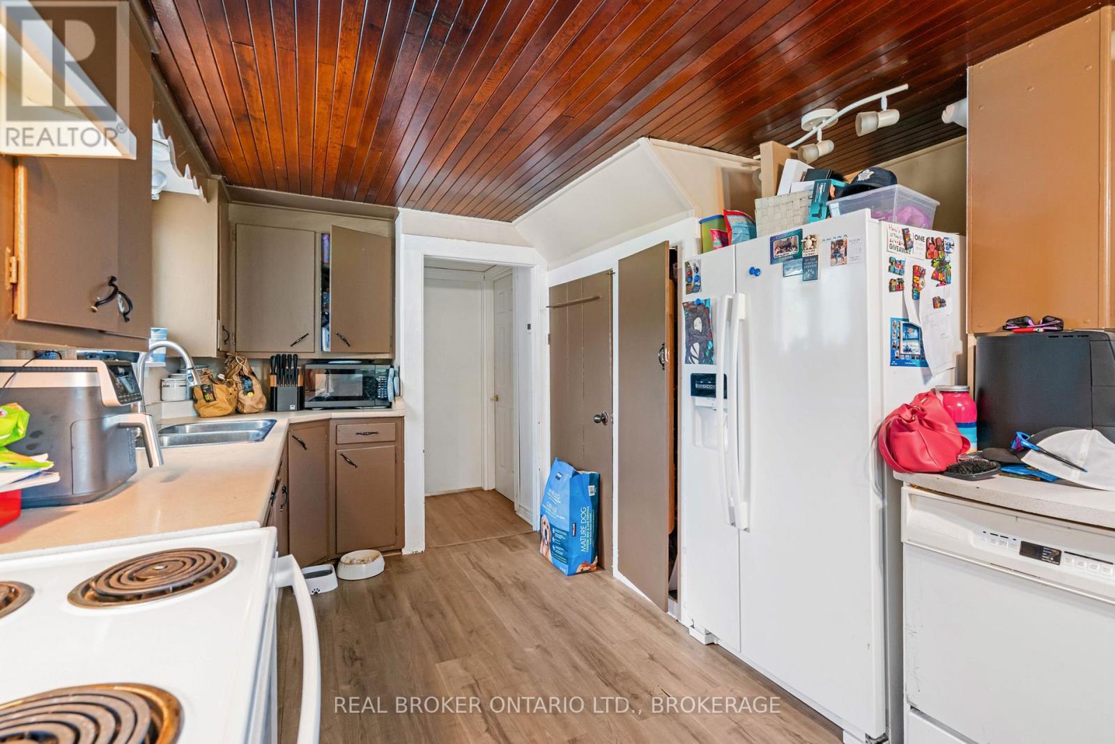15631 Manning Road, South Stormont, Ontario K0C 1M0 - Photo 6 - X13679464