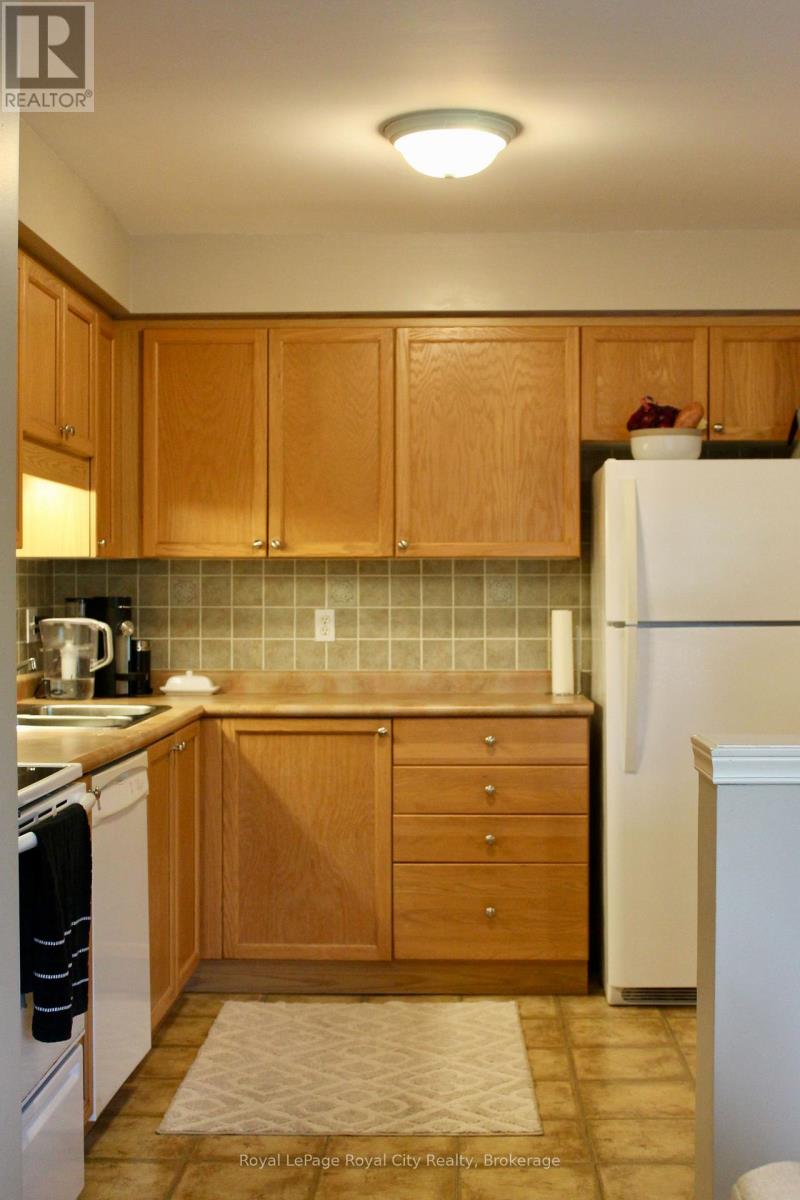 41 - 151 Clairfields Drive E, Guelph (Pineridge/westminster Woods), Ontario  N1L 1P5 - Photo 4 - X13679458